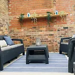 Coastal Escape At 31, Scarborough Holiday Home